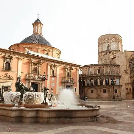 Valencia Apartmans Serranos
