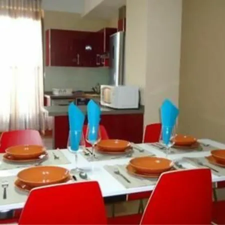 Apartmans Serranos Apartment